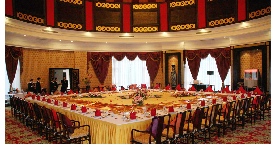 格林博雅飯店員工服裝成功設(shè)計方案