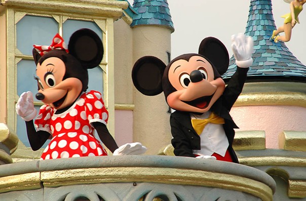 迪斯尼樂(lè)園圖片，迪斯尼員工工作制服