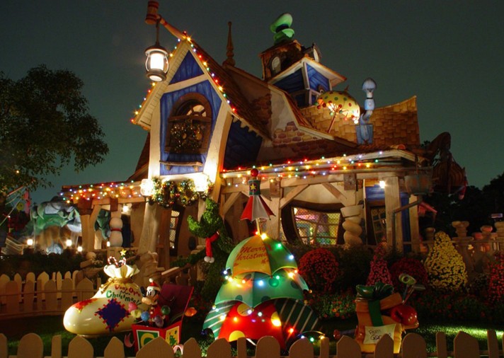 迪斯尼樂(lè)園圖片，迪斯尼員工工作制服